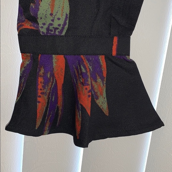 Tres Jolie Blouse -  Bird of Paradise Print NWT - Picture 6 of 7